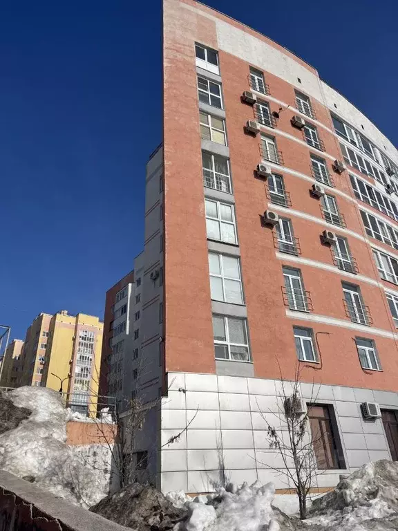 3-к кв. Башкортостан, Уфа ул. Зайнаб Биишевой, 10 (85.6 м) - Фото 0