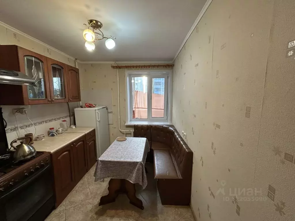 2-к кв. Владимирская область, Александров ул. Горького, 7К2 (50.0 м) - Фото 1