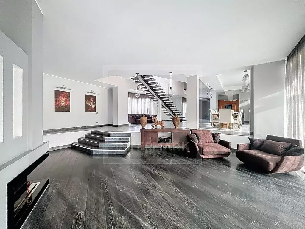 Коттедж в Московская область, Красногорск городской округ, д. ... - Фото 1