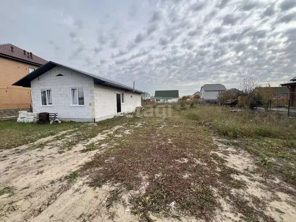 Дом в Алтайский край, Барнаул городской округ, пос. Центральный ул. ... - Фото 1