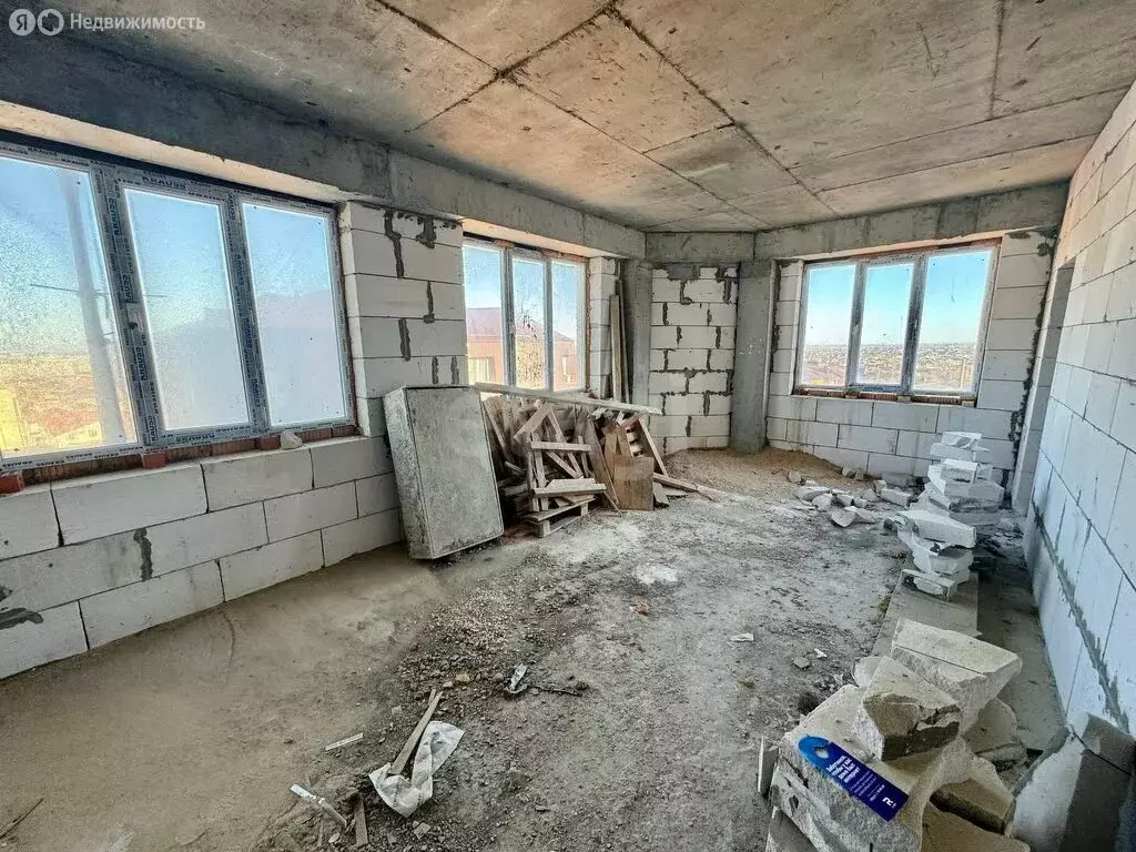 2-комнатная квартира: Махачкала, улица Зои Космодемьянской, 54К (88 м) - Фото 2