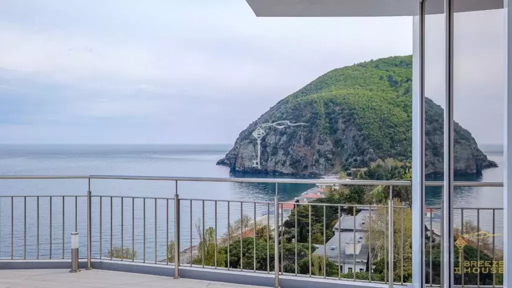 4-к кв. Крым, Алушта муниципальный округ, Партенит пгт ул. Прибрежная, ... - Фото 1