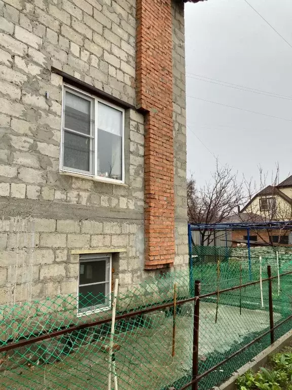 Дом в Волгоградская область, Волгоград Светлоярская ул. (113 м) - Фото 1