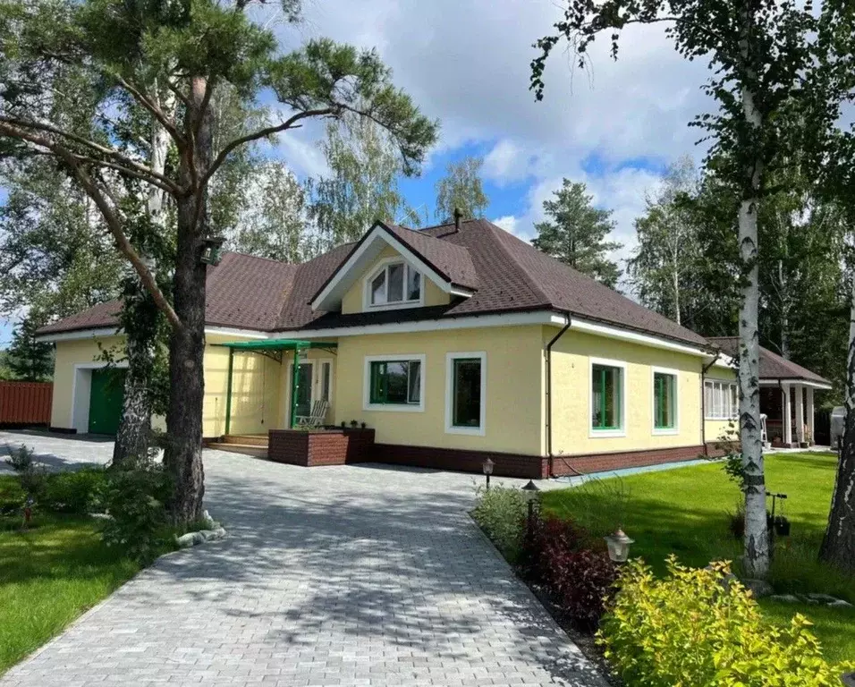 Коттедж в Свердловская область, Сысертский муниципальный округ, с. ... - Фото 1