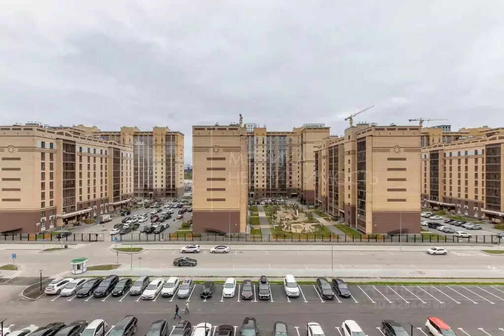 2-к кв. Тюменская область, Тюмень ул. Братьев Бондаревых, 5 (67.4 м) - Фото 1