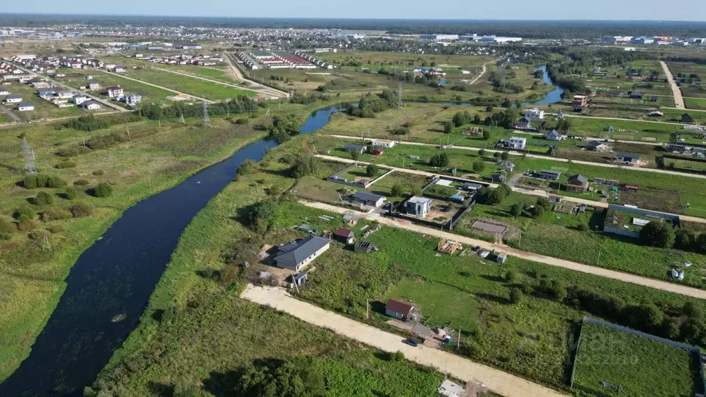 Участок в Ленинградская область, Тосненский район, Федоровское ... - Фото 1