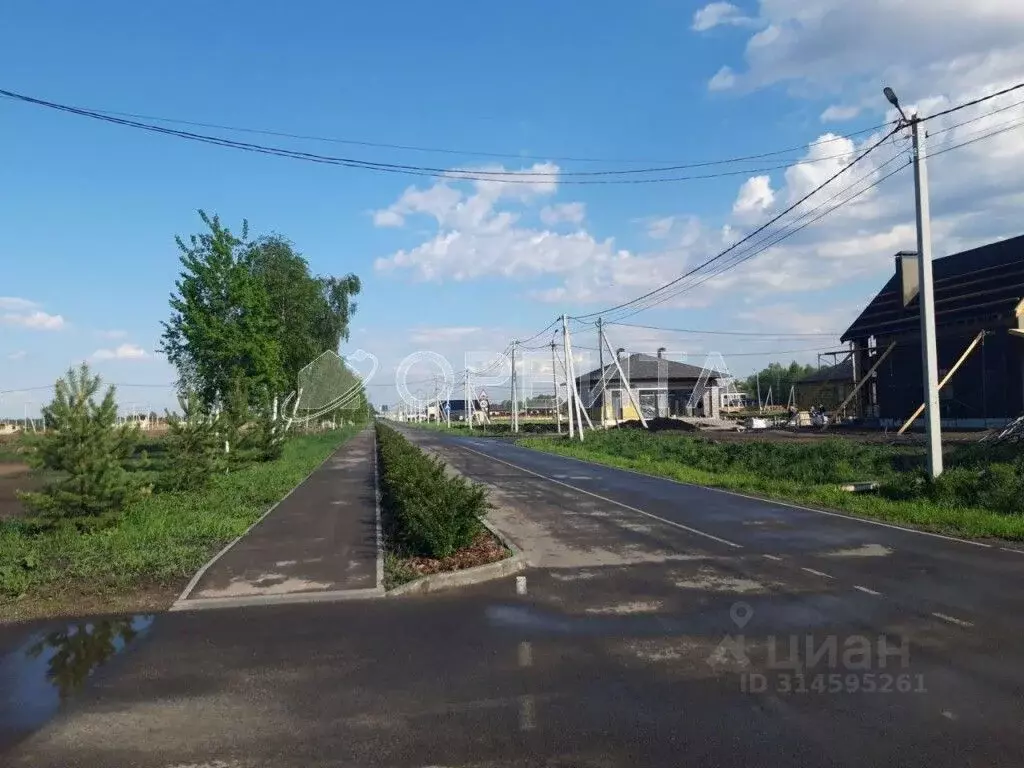 Участок в Тюменская область, Тюменский район, д. Ушакова ул. Весенняя ... - Фото 0