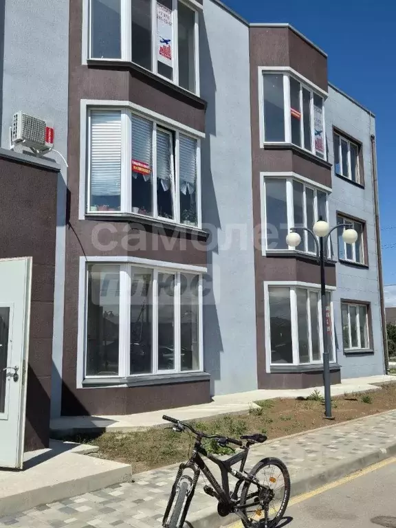 Студия Крым, Сакский район, с. Штормовое ул. 60 лет Октября, 20 (36.75 ... - Фото 1