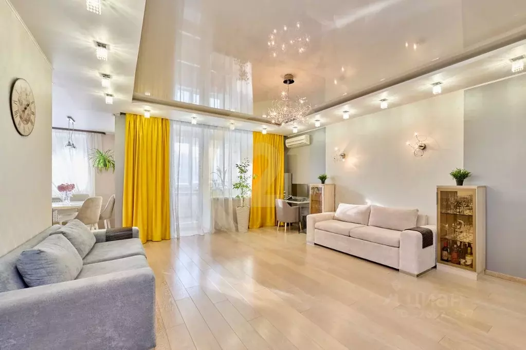 3-к кв. Пермский край, Пермь Уинская ул., 5 (107.5 м) - Фото 1