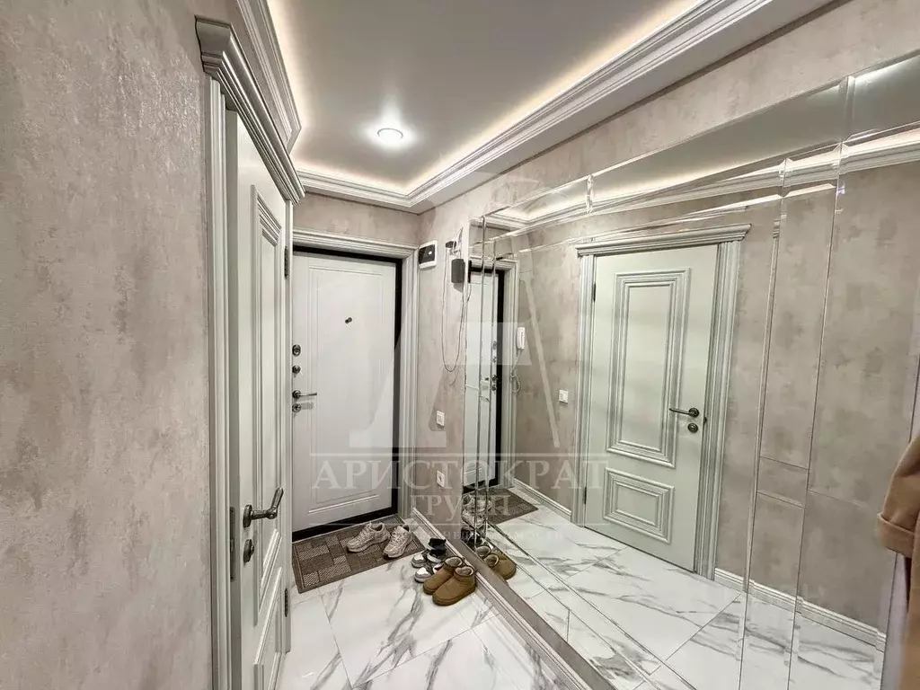 2-к кв. Ставропольский край, Пятигорск ул. Адмиральского, 31 (50.0 м) - Фото 0