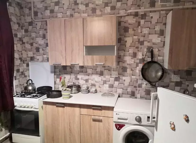 1-к. квартира, 33 м, 1/5 эт. - Фото 0