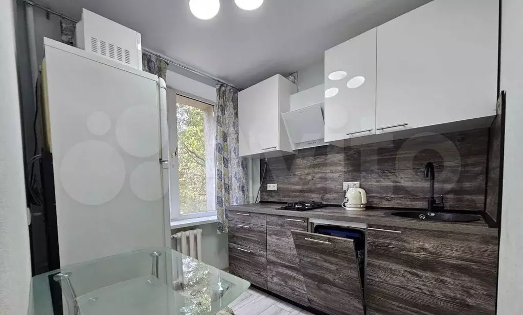 1-к. квартира, 30 м, 2/9 эт. - Фото 0