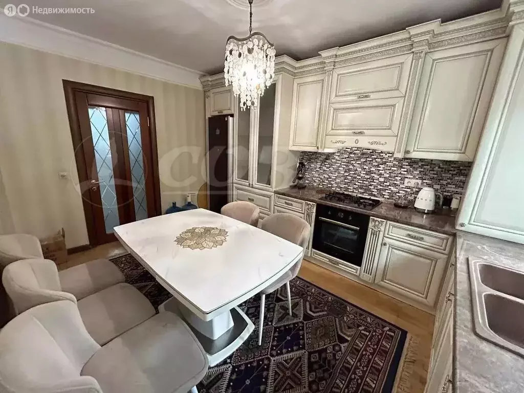 3-комнатная квартира: Махачкала, проспект Имама Шамиля, 43Б (70 м) - Фото 2