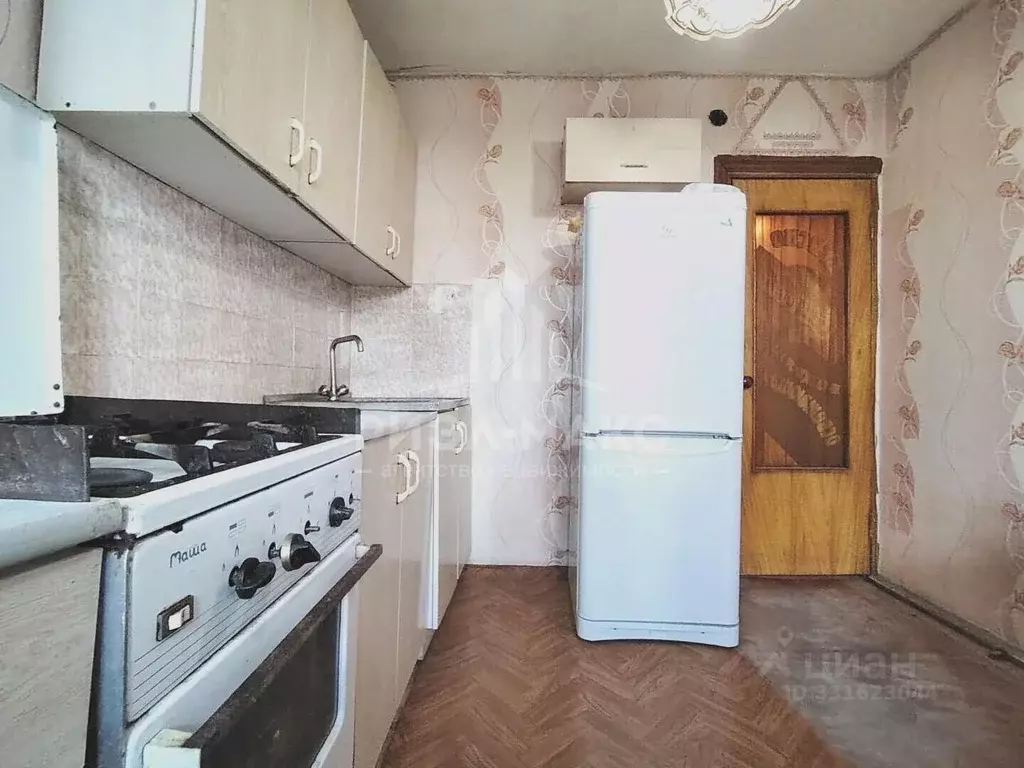 1-к кв. Брянская область, Брянск ул. 1-я Аллея, 1 (37.0 м) - Фото 2