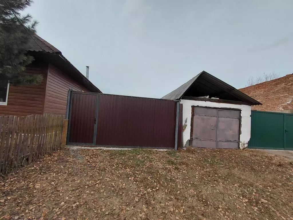 Дом в Хакасия, Абакан Центральная ул., 86 (80 м) - Фото 2