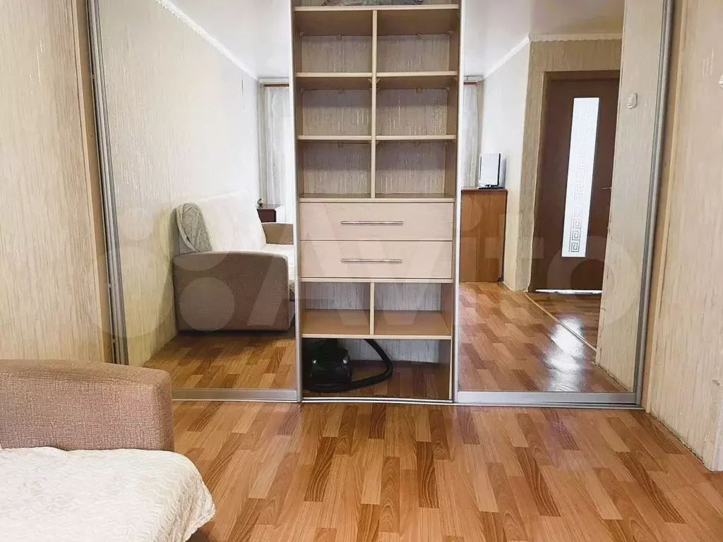 1-к. квартира, 32 м, 4/5 эт. - Фото 0