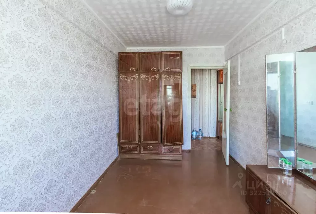 3-к кв. Вологодская область, пос. Дубровское ул. Школьная, 10 (59.2 м) - Фото 1