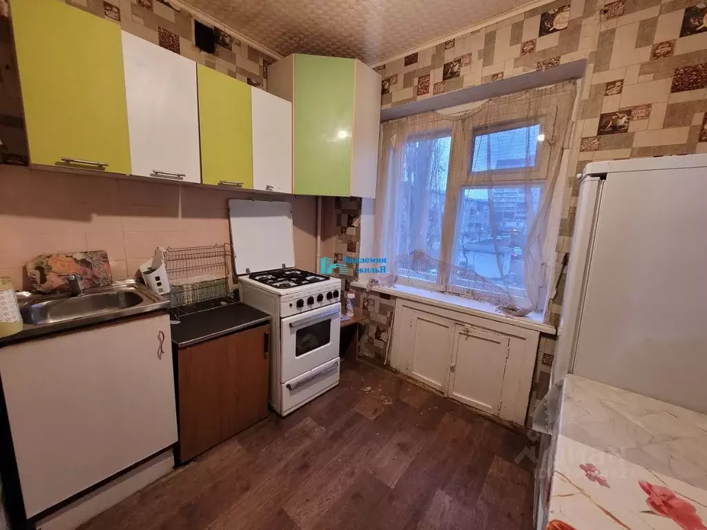 3-к кв. Саратовская область, Балаково ул. Факел Социализма, 13А (60.0 ... - Фото 1