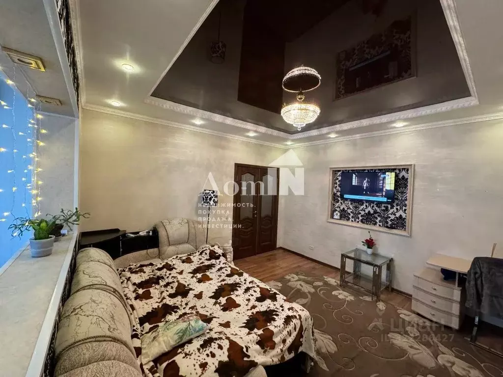 2-к кв. Астраханская область, Астрахань Звездная ул., 3к2 (51.7 м) - Фото 1