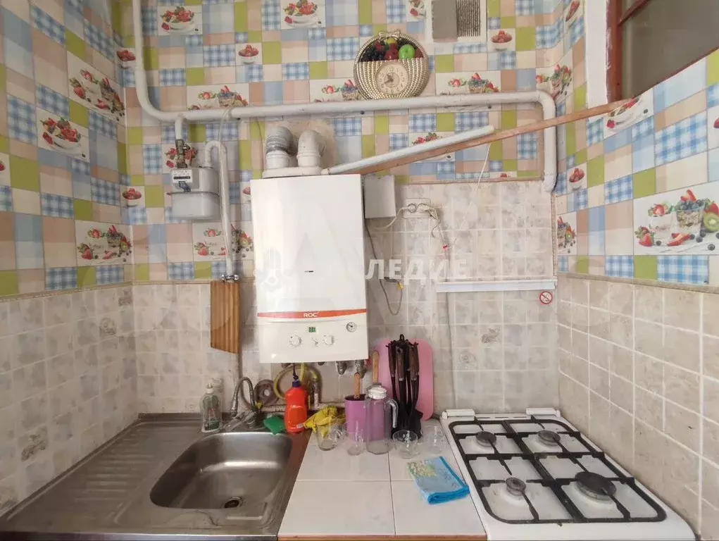3-к. квартира, 59 м, 1/2 эт. - Фото 0
