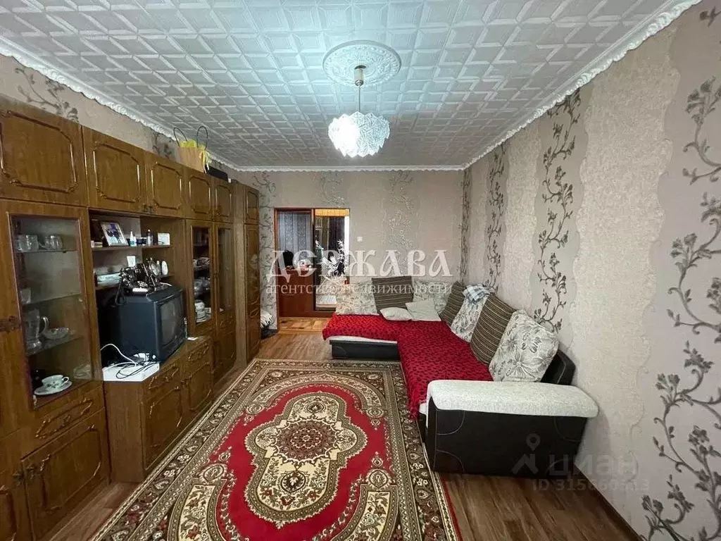 3-к кв. Белгородская область, Старый Оскол Конева мкр, 8 (63.0 м) - Фото 0
