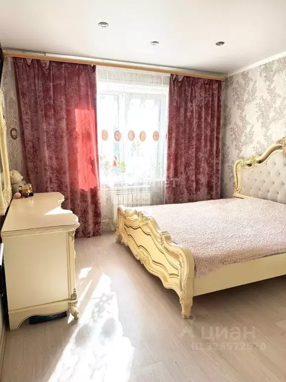 2-к кв. Омская область, Омск ул. 70 лет Октября, 12 (52.8 м) - Фото 1