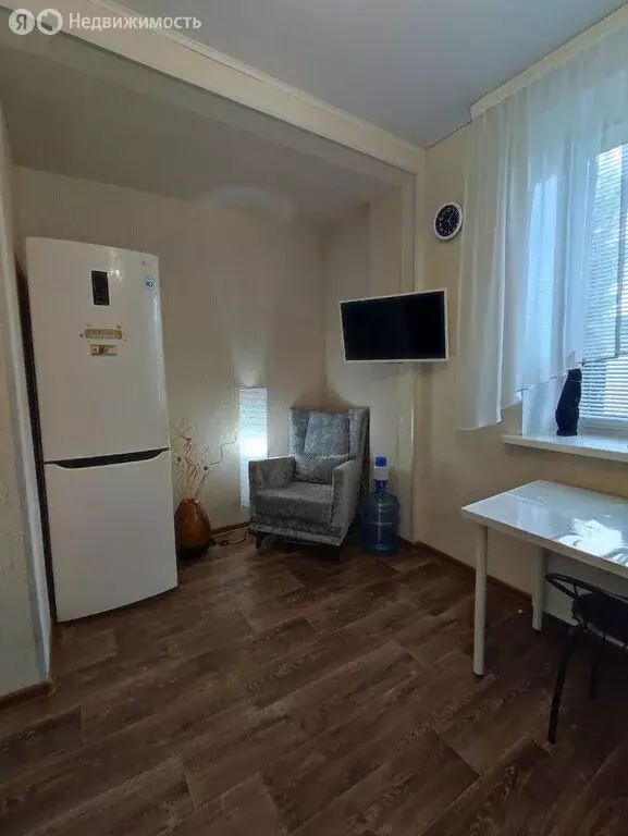 3-комнатная квартира: Октябрьский, улица Губкина, 41 (78 м) - Фото 1
