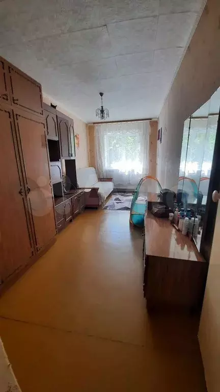 3-к. квартира, 58 м, 1/1 эт. - Фото 1