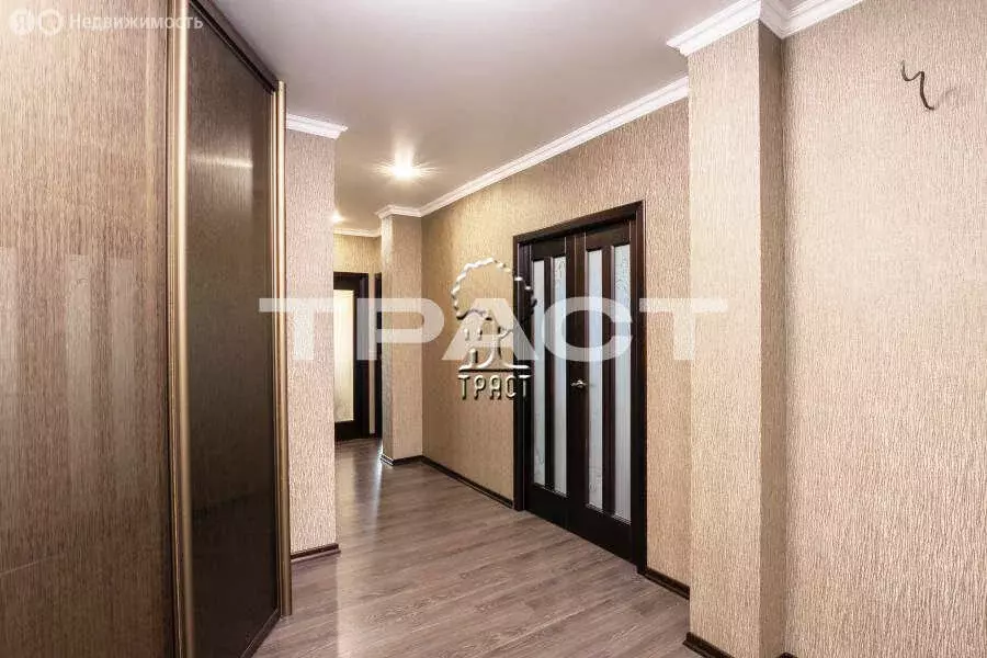2-комнатная квартира: Воронеж, улица Шукшина, 21 (69.6 м) - Фото 0