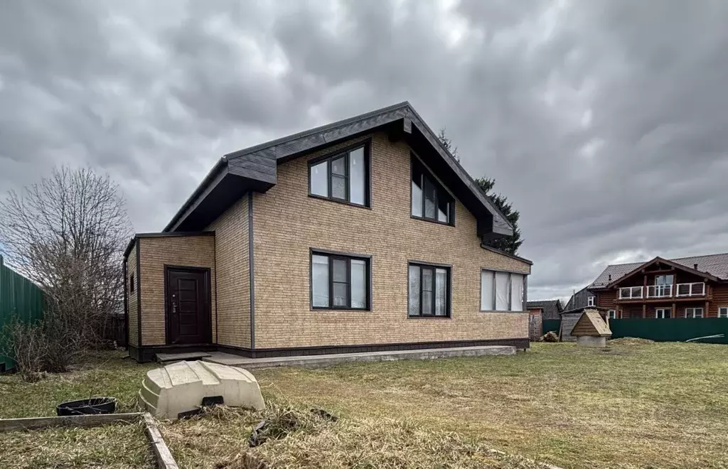 Дом в Московская область, Можайский муниципальный округ, д. Блазново ... - Фото 1