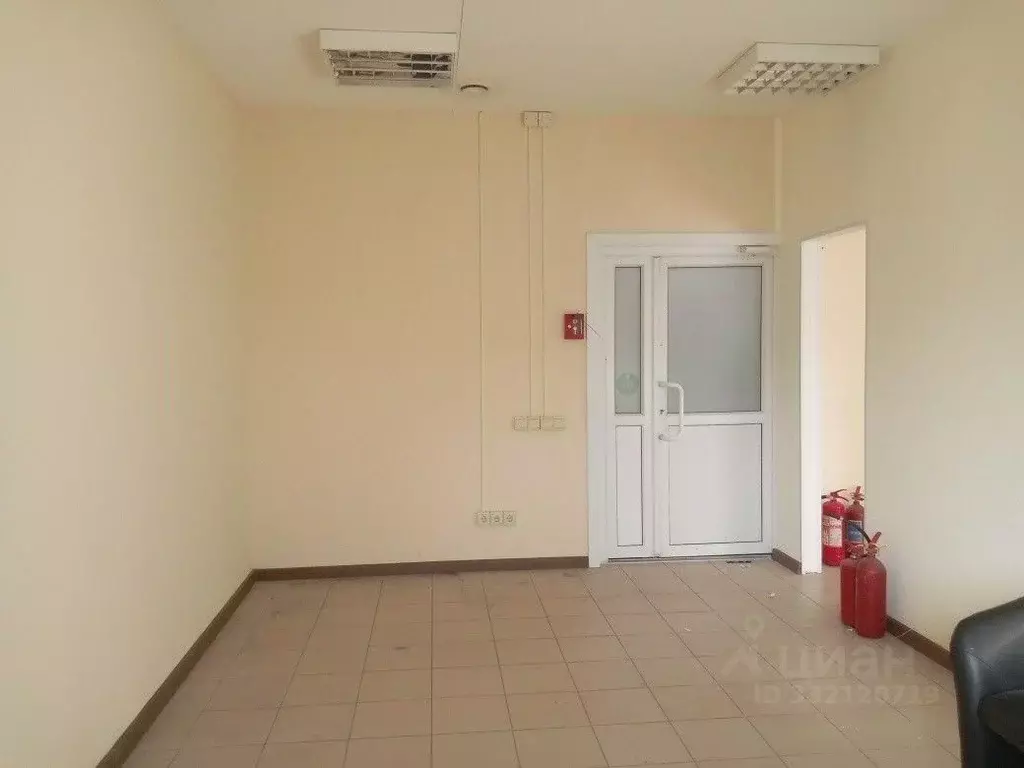 Офис в Свердловская область, Екатеринбург ул. Студенческая, 35 (18 м) - Фото 2