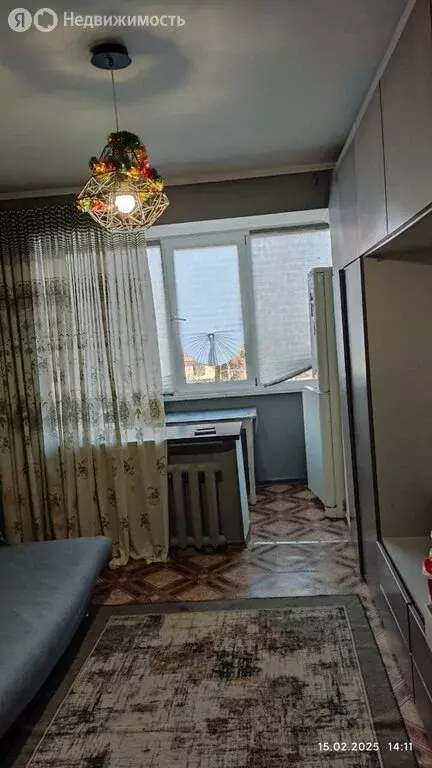 Квартира-студия: Тюмень, улица Мельникайте, 63 (15 м) - Фото 1