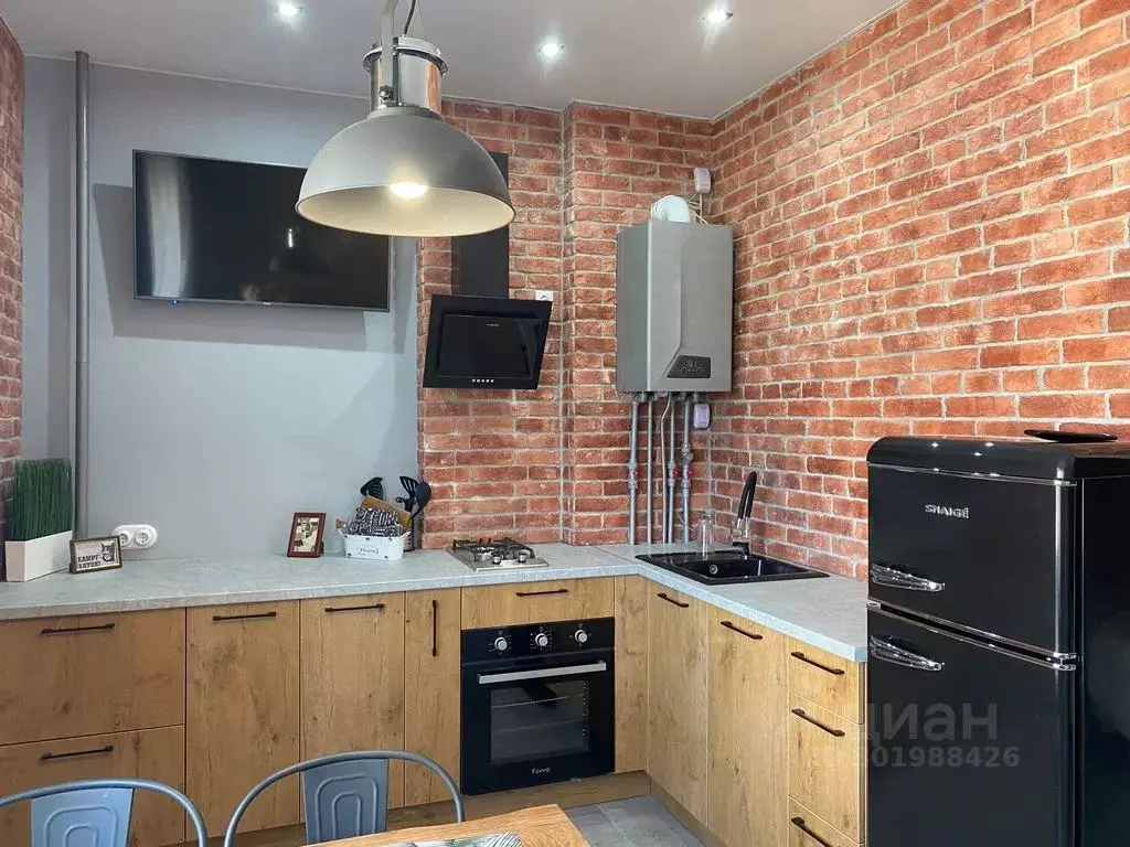 1-к кв. Калининградская область, Янтарный пгт ул. Балебина, 13а (50.0 ... - Фото 1