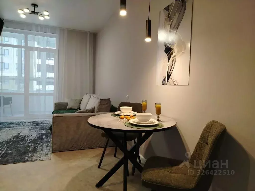 Студия Тюменская область, Тюмень ул. Братьев Бондаревых, 5 (34.0 м) - Фото 2