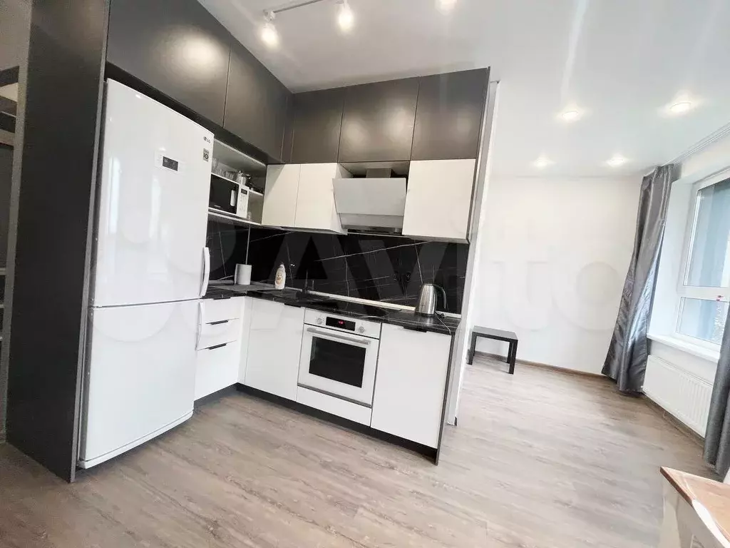 3-к. квартира, 80 м, 2/20 эт. - Фото 1