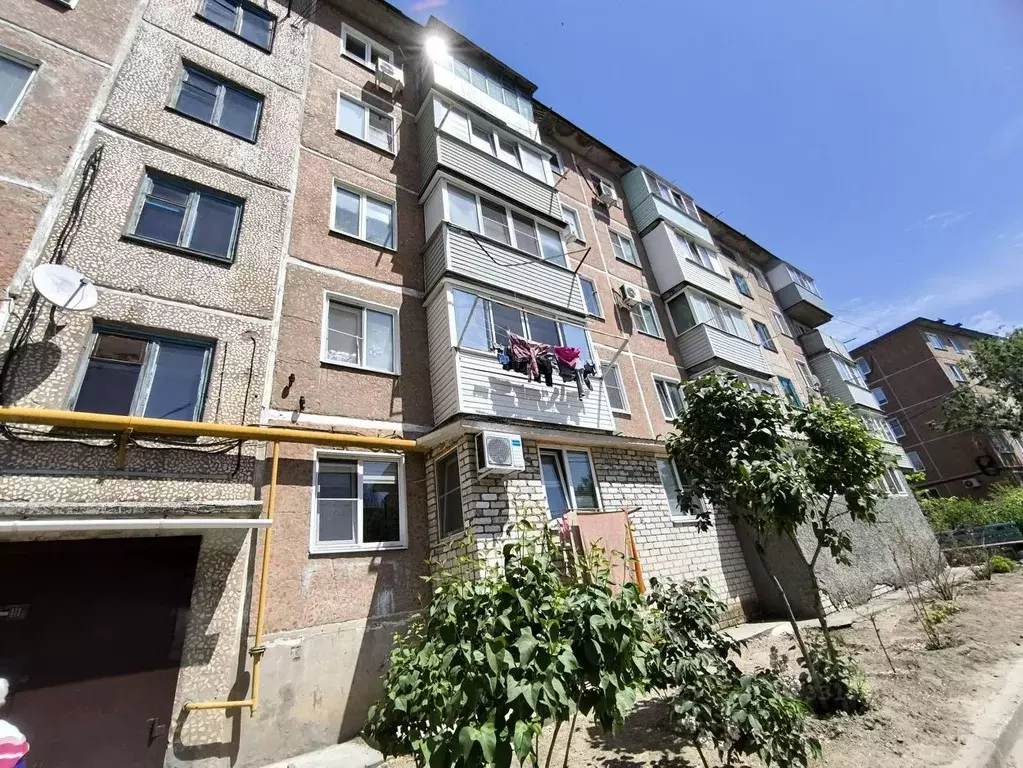 3-к кв. Волгоградская область, Камышин 4-й мкр, 40 (58.0 м) - Фото 1