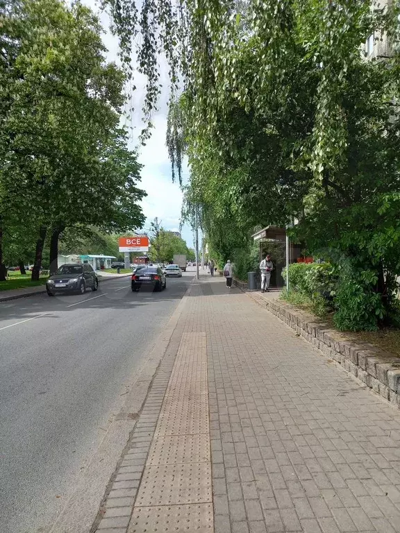 2-к. квартира, 39 м, 1/4 эт. - Фото 1