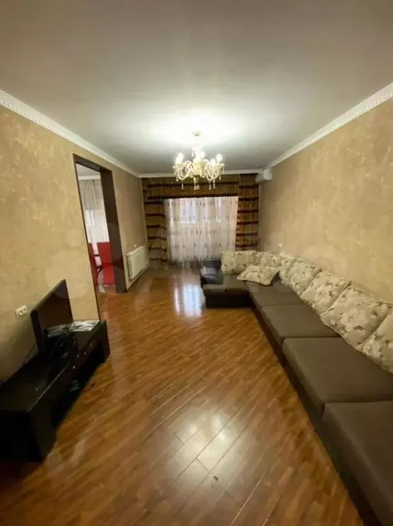 3-к. квартира, 130 м, 5/9 эт. - Фото 1