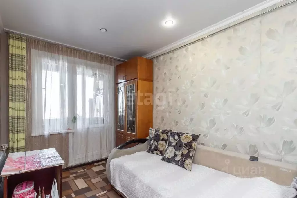 Комната Алтайский край, Барнаул ул. Островского, 4 (15.0 м) - Фото 1