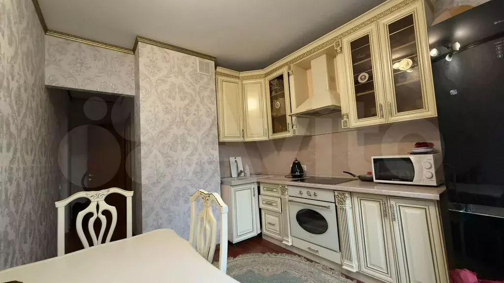 2-к. квартира, 54 м, 6/17 эт. - Фото 0