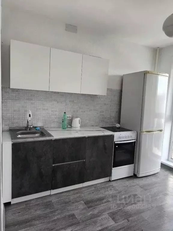 1-к кв. Челябинская область, Челябинск Нефтебазовая ул., 20 (33.0 м) - Фото 1