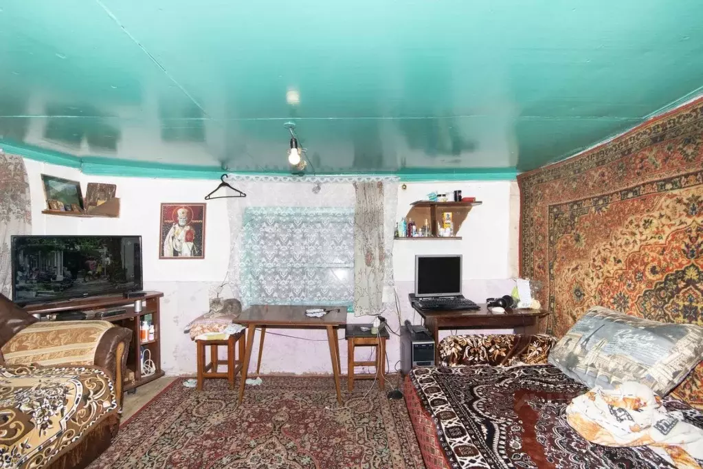 Дом в Тюменская область, Ишим ул. Гоголя (28 м) - Фото 0