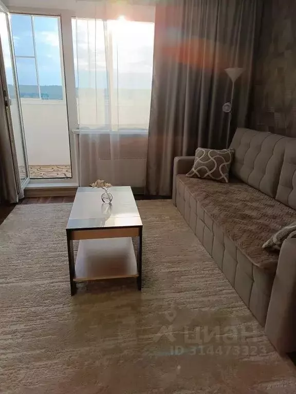 1-к кв. Челябинская область, Миасс ул. Колесова, 1 (41.0 м) - Фото 1