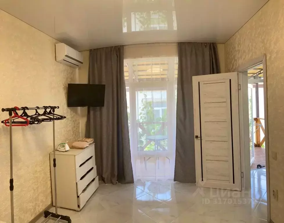 2-к кв. Крым, Евпатория ул. Халтурина, 64 (45.0 м) - Фото 0