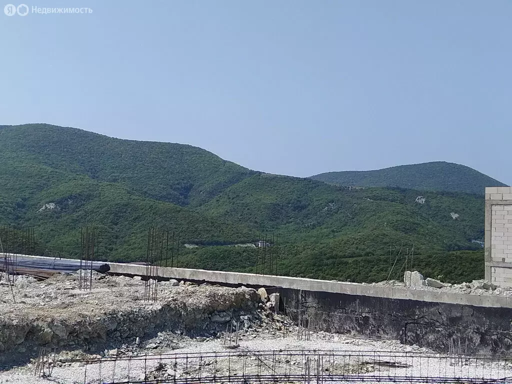 Участок в Мысхако, улица имени Малоземельца Сулеймана Тамаева (6 м) - Фото 1