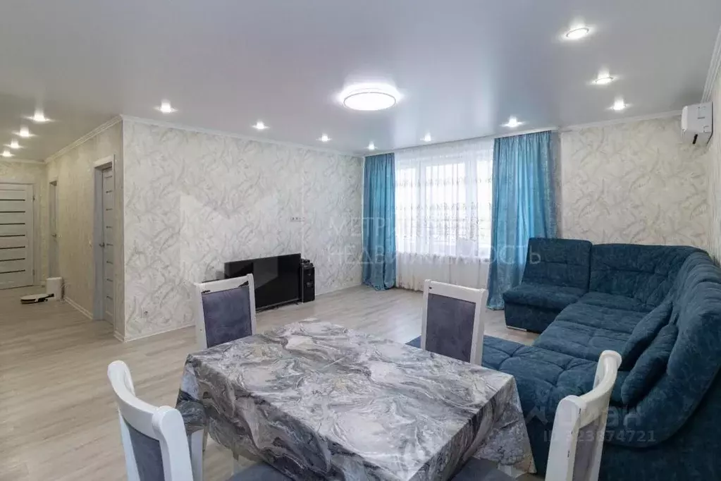 3-к кв. Тюменская область, Тюмень ул. 50 лет Октября, 57Бк1 (101.8 м) - Фото 1