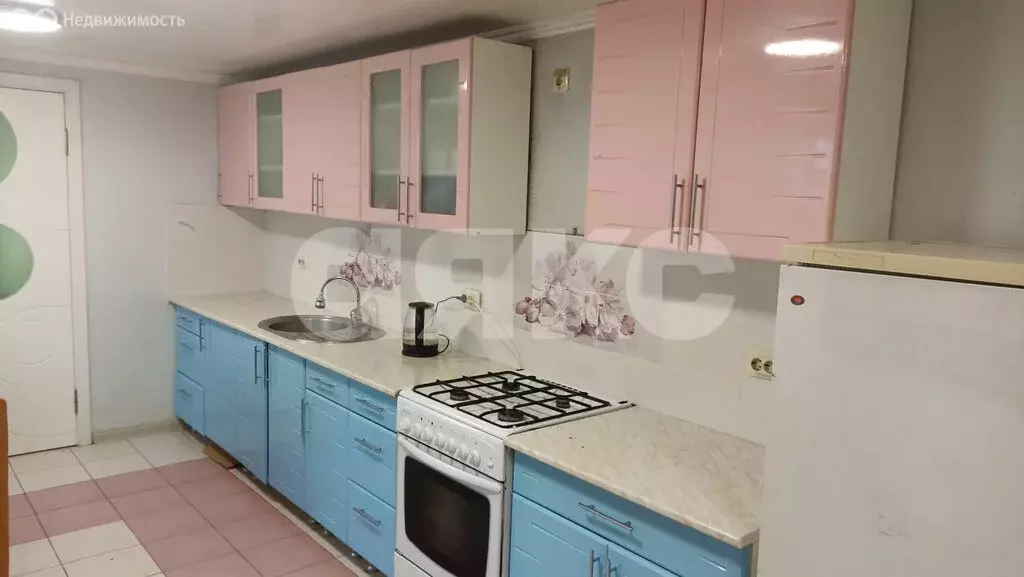 1-комнатная квартира: Темрюк, улица Марата, 103 (50.5 м) - Фото 0