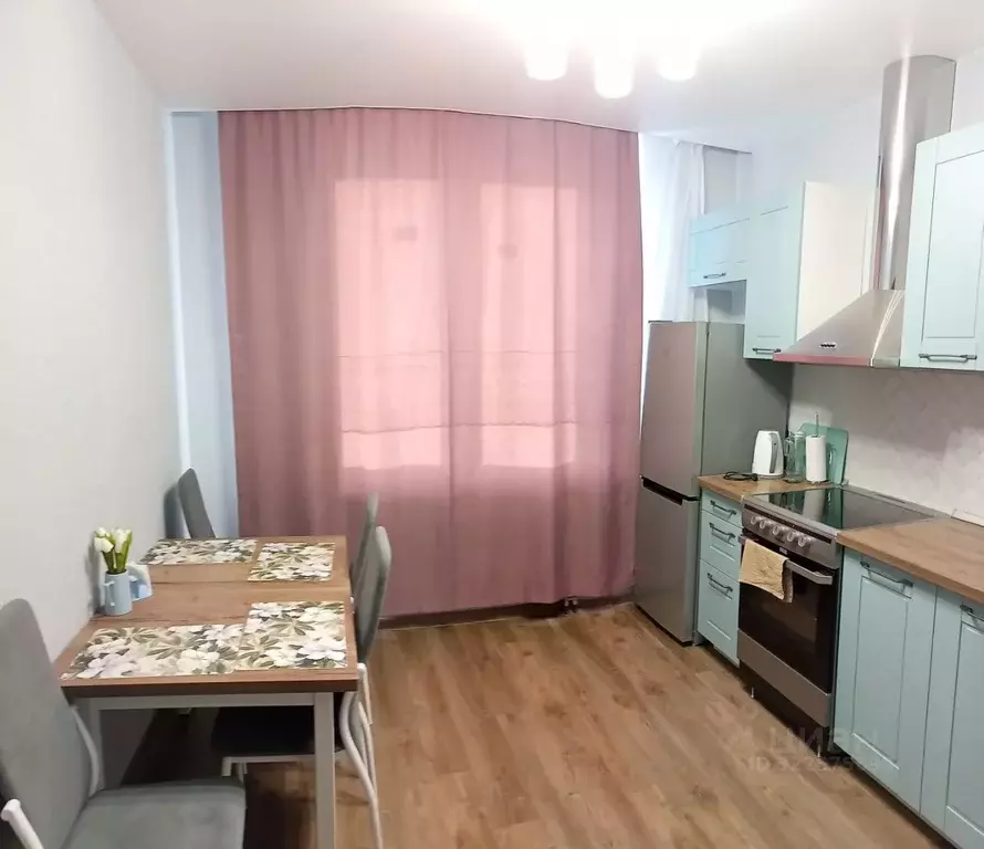 2-к кв. Тюменская область, Тюмень Профсоюзная ул., 61 (55.0 м) - Фото 2