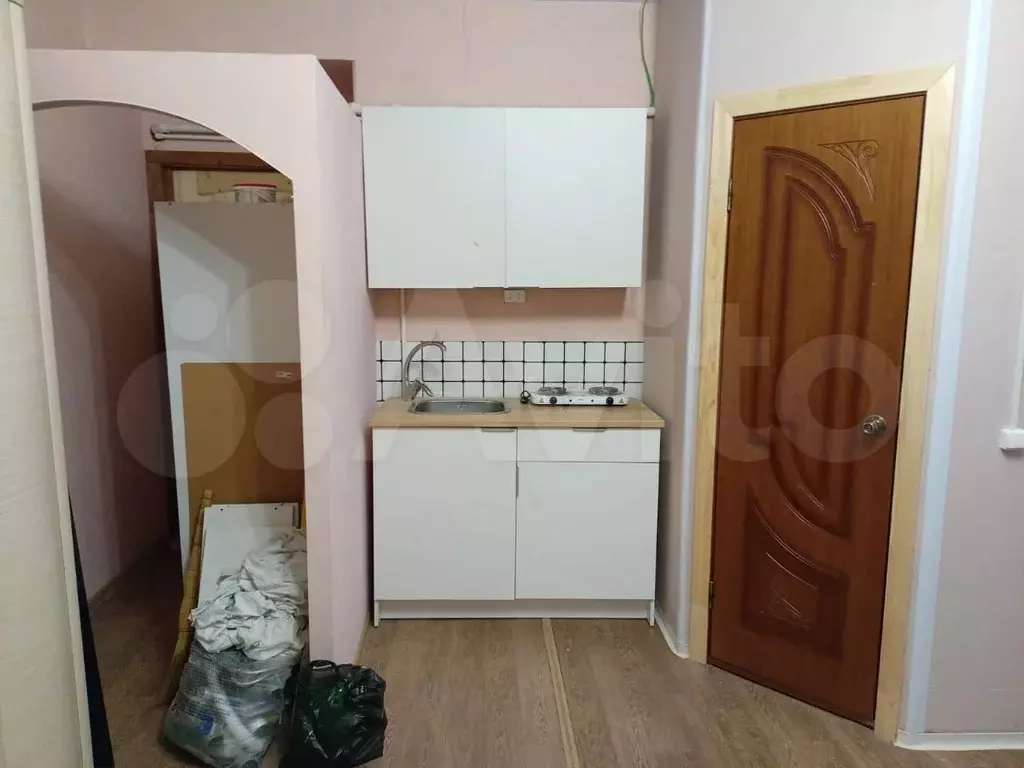 Комната 24,4 м в 4-к., 6/6 эт. - Фото 1