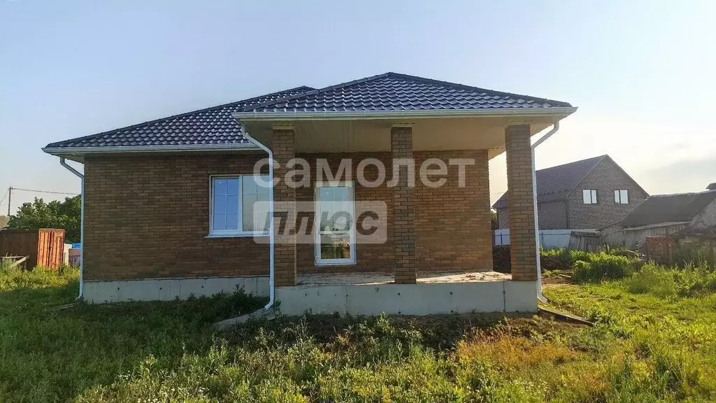 Дом в Липецкая область, Липецкий муниципальный округ, с. Подгорное ул. ... - Фото 1